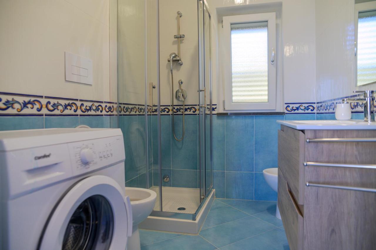 Apartamento L'Incanto Del Golfo Scario Exterior foto